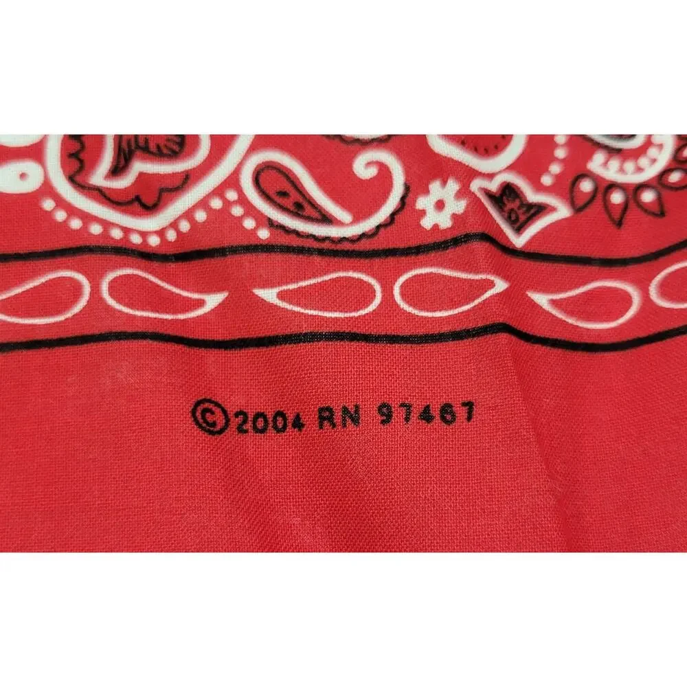 I9) Tan's Club Paisley Print Red Scarf Cotton Bandana 21 x 22